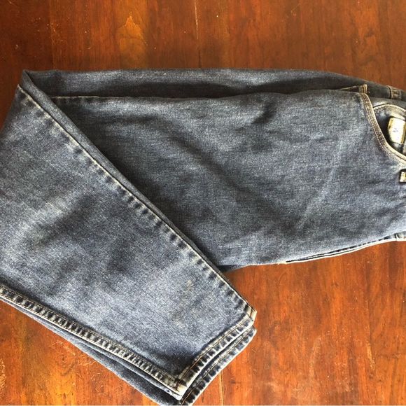 Wrangler for women straight leg mom jeans 10 x 29/med wash/12 in rise/7 in zip - Picture 2 of 14